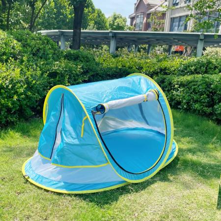 Outdoors แบบพกพา Anti UV Sun Shelter อัตโนมัติขนาดใหญ่ Pop Up Beach Tent 