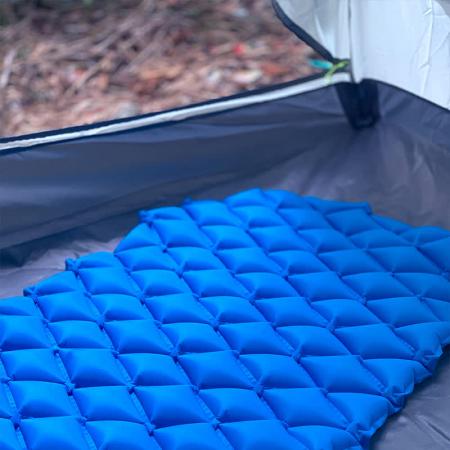 พับ Inflatable Ultralight ขนาดกะทัดรัดกันน้ำ Air ที่นอน Camping Sleeping Pad 