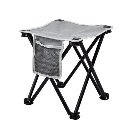 เก้าอี้ตกปลาแบบพกพาที่มีน้ำหนักเบากลางแจ้ง 